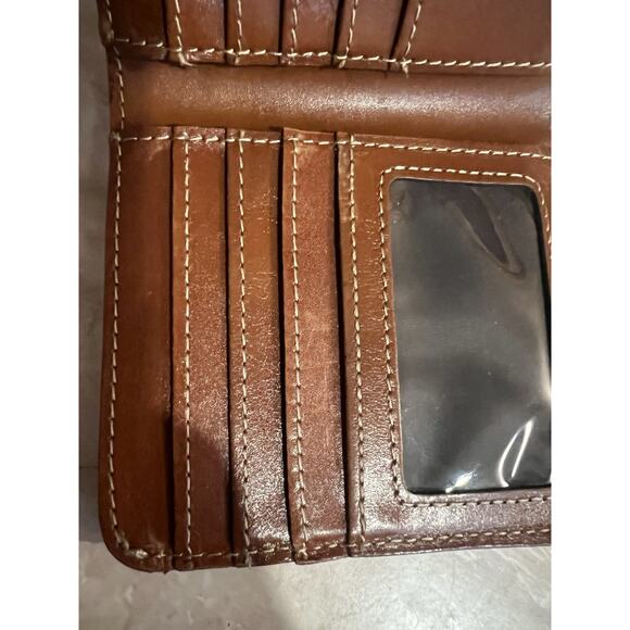 Patricia Nash Reiti Brown Tooled Leather Bifold Wallet - Picture 8 of 13